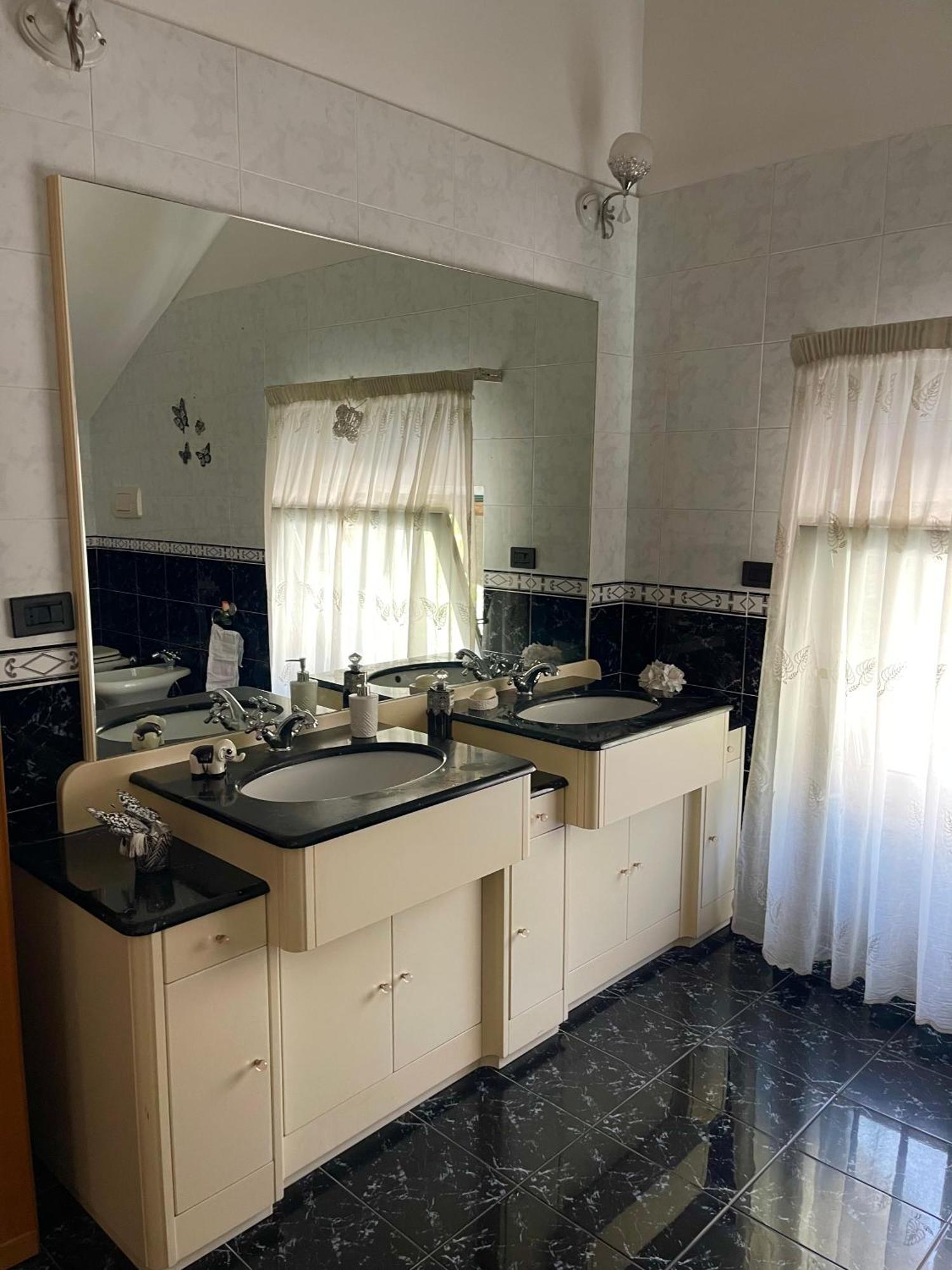 Apartmán Holiday House Il Castello Di Anna Vietri Exteriér fotografie
